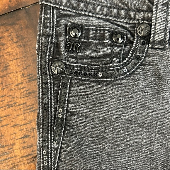 Size 25 Miss Me Jeans - Picture 3 of 7